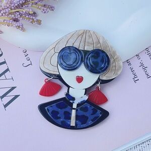 Fashion Brooch Pins Fun Chic Lady Brooch Pin Fashion Brooches Gifts for Her